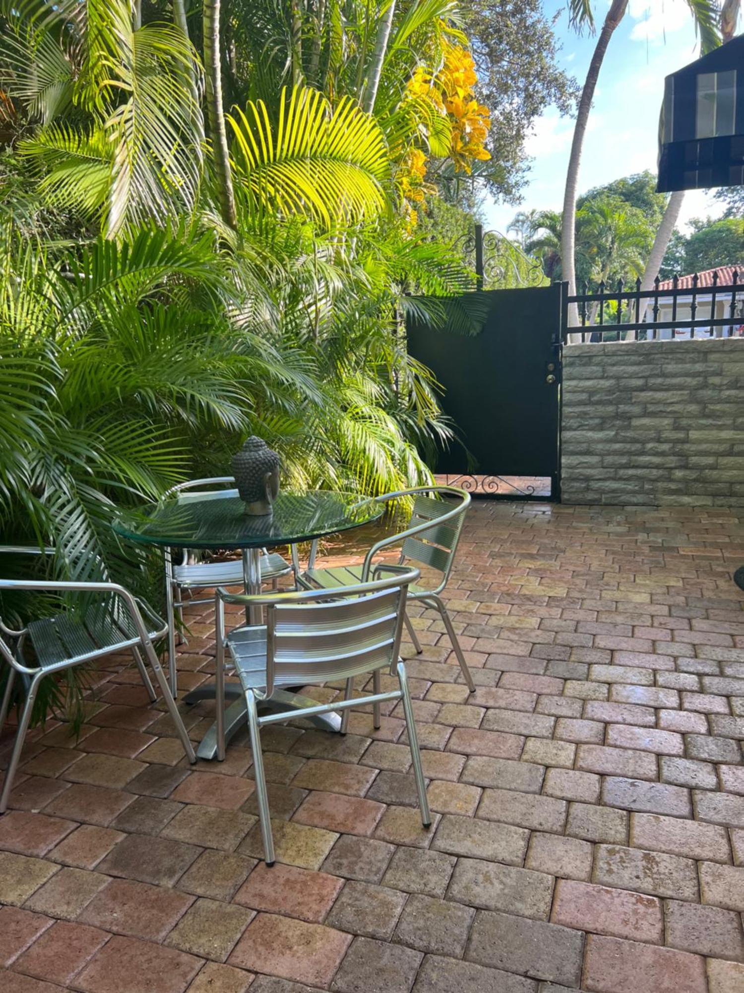 Villa Guilla 北迈阿密 外观 照片